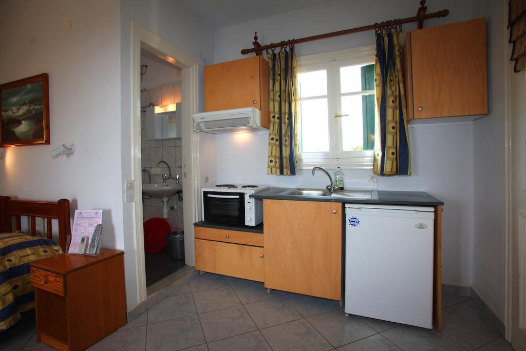 Alexandros Rooms & Studios Skopelos Pokoj fotografie